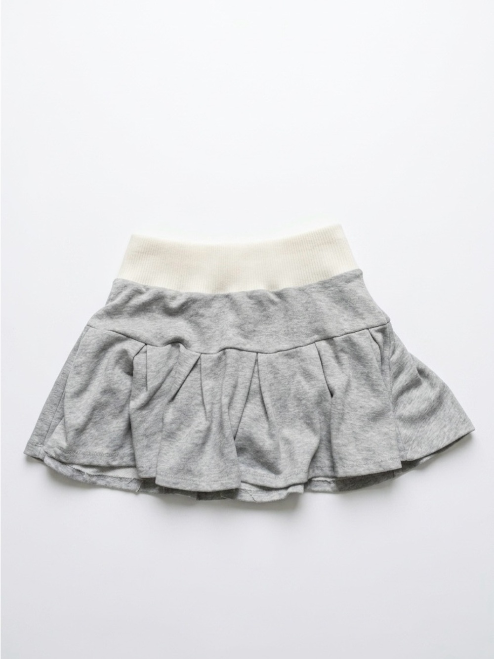 Madden Girl Gray Skater Skirt with Cream Waistband